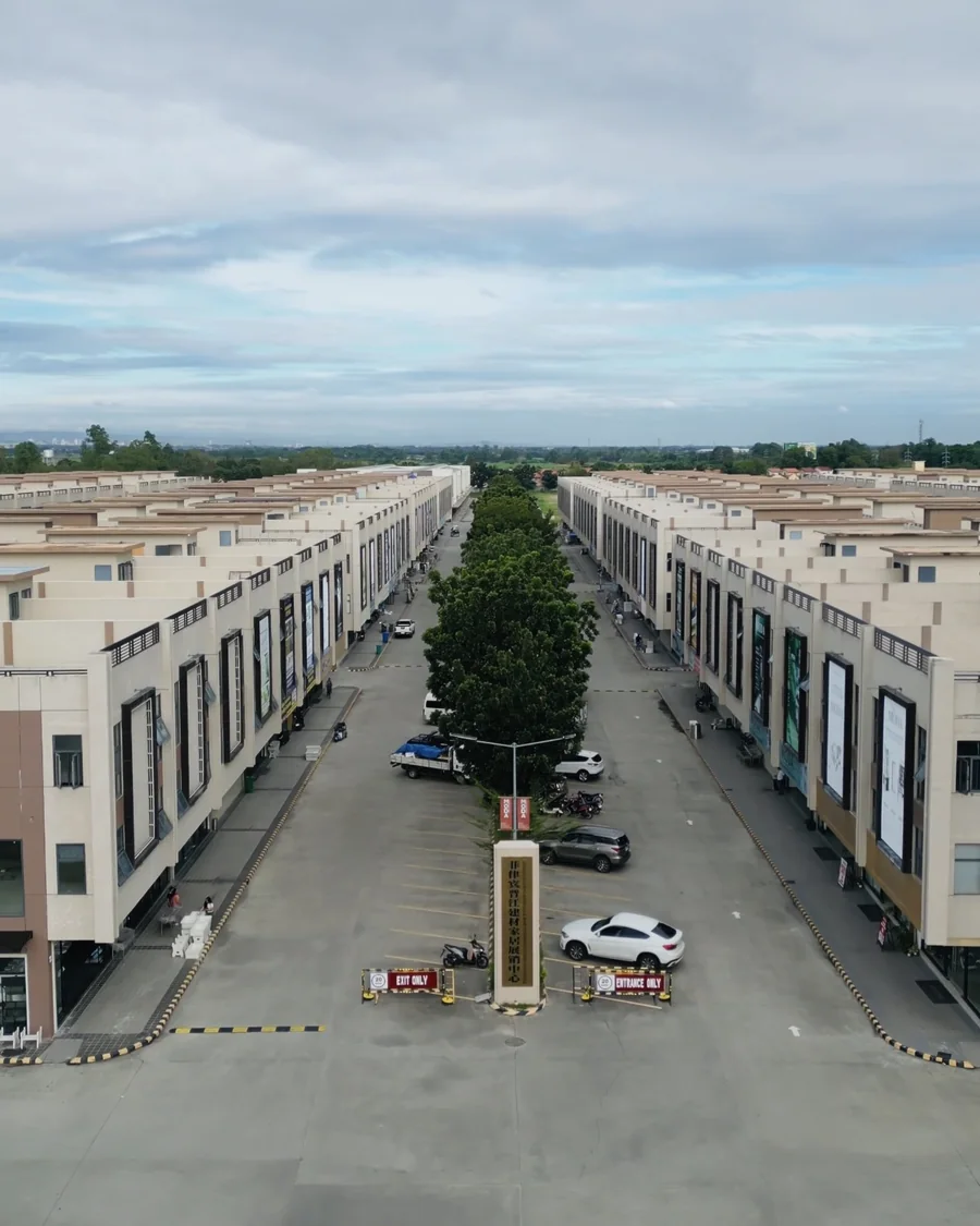 Doors and windows showrooms